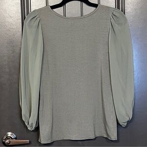 Vince Camuto Sheer Sleeved Green Blouse, Extra Small